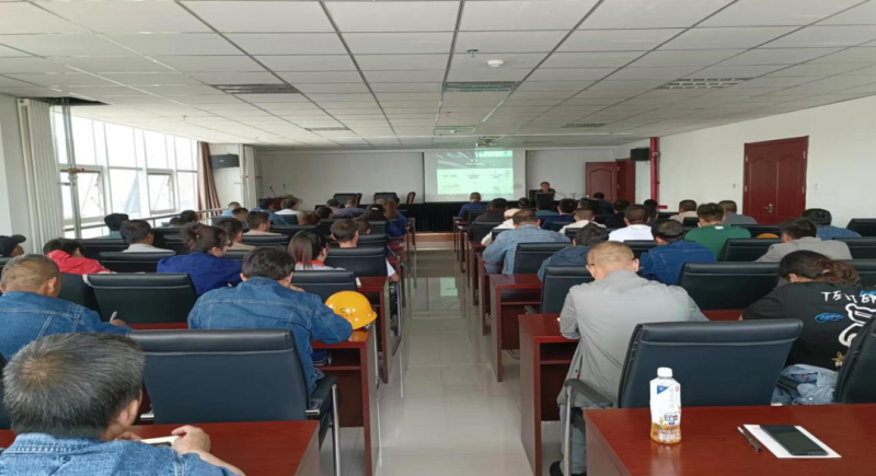 提升安全意識 筑牢安全防線&mdash;&mdash;物產(chǎn)工投公司開展安全生產(chǎn)教育專題培訓